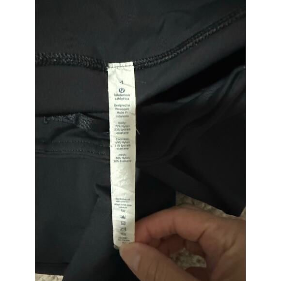 Like New Lululemon Crop Running Leggings Womens Black Mid Rise Mesh-size 4 - Picture 2 of 7
